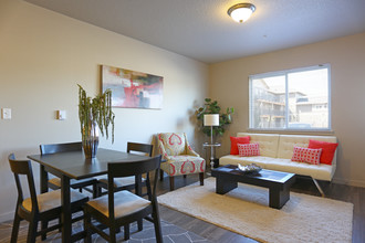 Pioneer Vista in Ridgefield, WA - Building Photo - Interior Photo