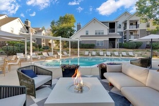 The Marks in Englewood, CO - Building Photo