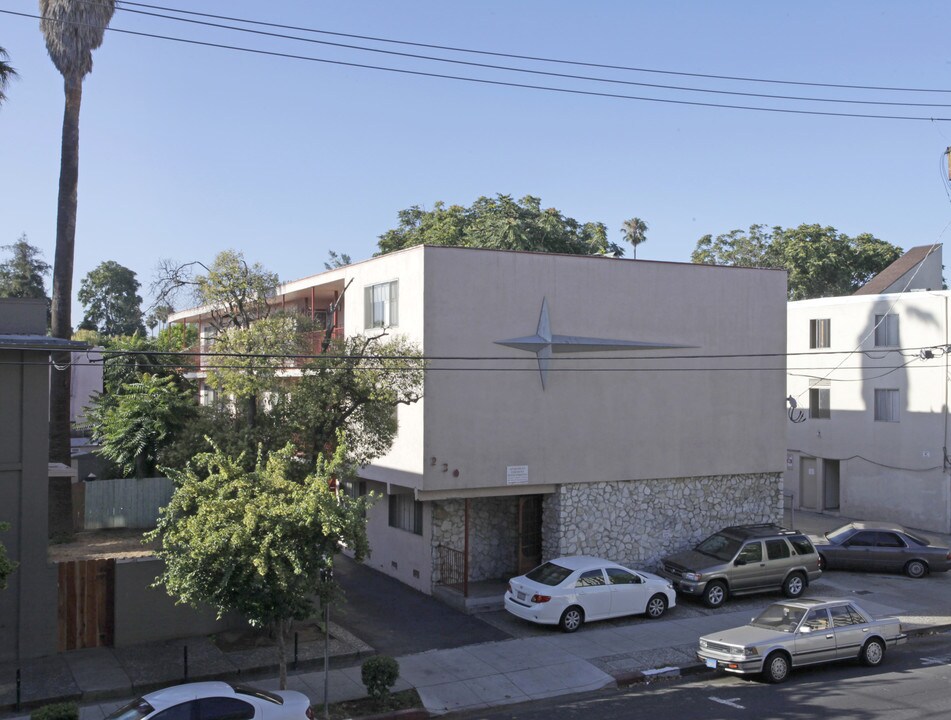 Polaris Apartments in San Jose, CA - Building Photo