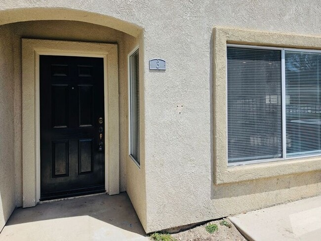 property at 3 Vellisimo Dr