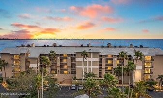 2260 Front St in Melbourne, FL - Building Photo