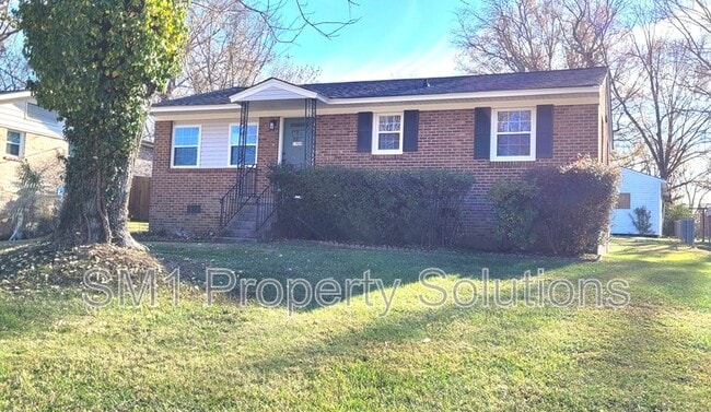 property at 1908 Darlington Pl