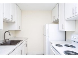 2709 Park Ave in Minneapolis, MN - Building Photo