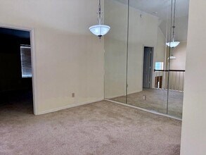 3139 Renaissance Dr in Dallas, TX - Building Photo - Building Photo