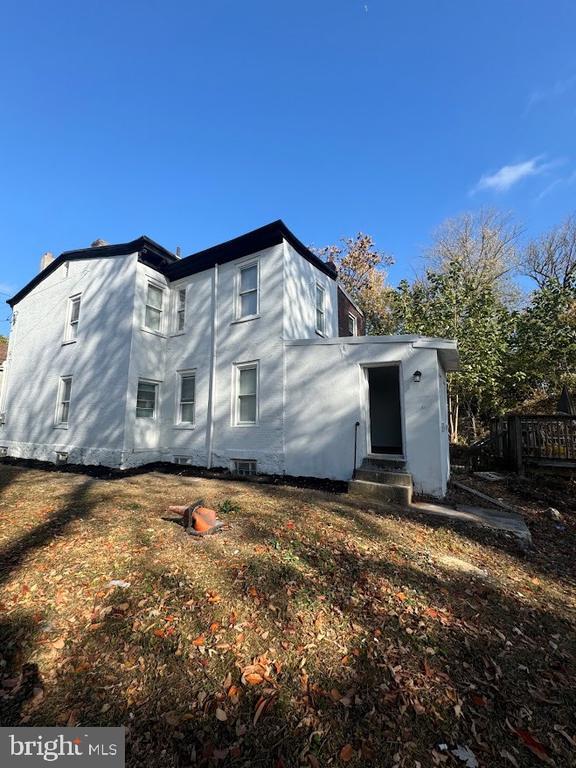 50 E Bringhurst St in Philadelphia, PA - Building Photo - Building Photo
