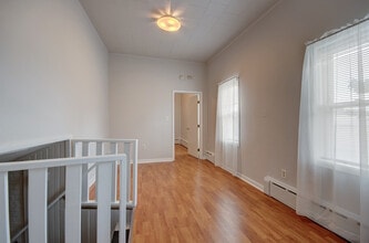 519 N Chicago St in Joliet, IL - Building Photo - Building Photo