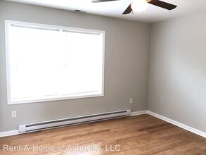 46 Spicewood Rd in Weaverville, NC - Building Photo - Building Photo
