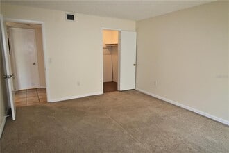 675 99th Ave N in St. Petersburg, FL - Building Photo - Building Photo