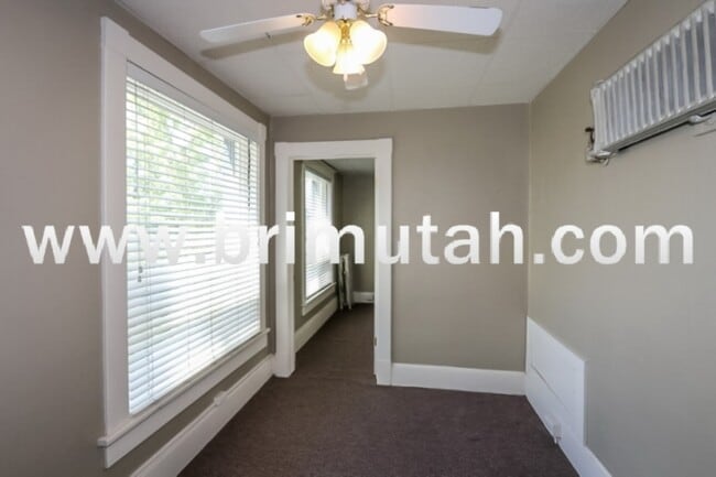 273-275 S 400 E in Salt Lake City, UT - Building Photo - Building Photo