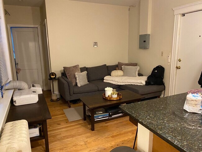 110 Brainerd Rd, Unit 5 in Boston, MA - Building Photo - Building Photo