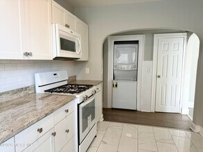 37 2nd Ave in Long Branch, NJ - Foto de edificio - Building Photo