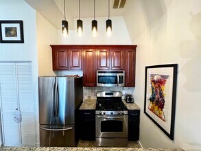 518 Gregory Ave in Weehawken, NJ - Building Photo - Building Photo