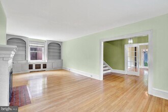 121 Kensington Ave in Trenton, NJ - Building Photo - Building Photo