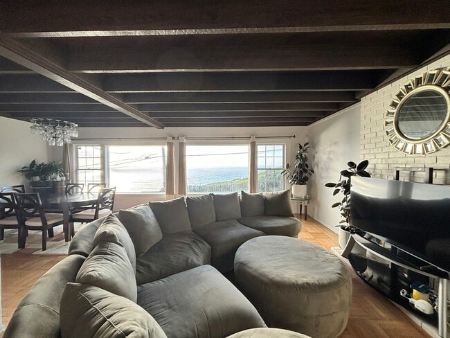 447 Westmoor Ave in Daly City, CA - Building Photo - Building Photo