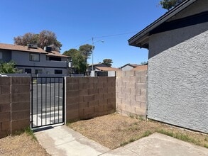 3500a Mercury St in North Las Vegas, NV - Building Photo - Building Photo