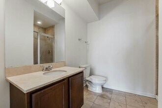 4217 IL-19 in Chicago, IL - Building Photo - Building Photo