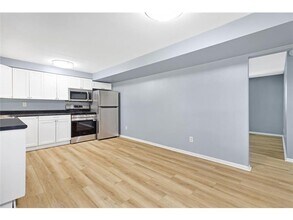 6040 Hemlock Ln N in Plymouth, MN - Building Photo - Building Photo