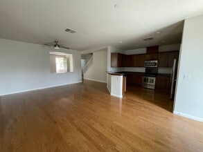 3056 Parkham Dr in Roseville, CA - Building Photo - Building Photo