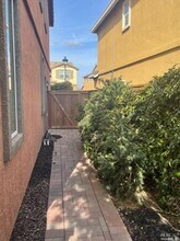 436 Potters Ln in Vacaville, CA - Building Photo - Building Photo