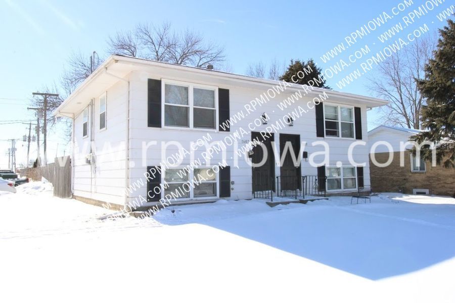 1607 NW 2nd St in Ankeny, IA - Building Photo