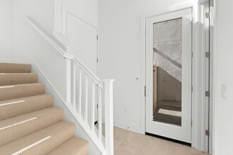 103 Coral Bell Dr in Napa, CA - Building Photo - Building Photo