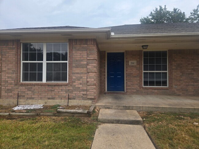 property at 1742 Rock Hollow Loop