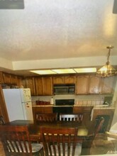 2660 Meadow Brook Ln in Tracy, CA - Foto de edificio - Building Photo