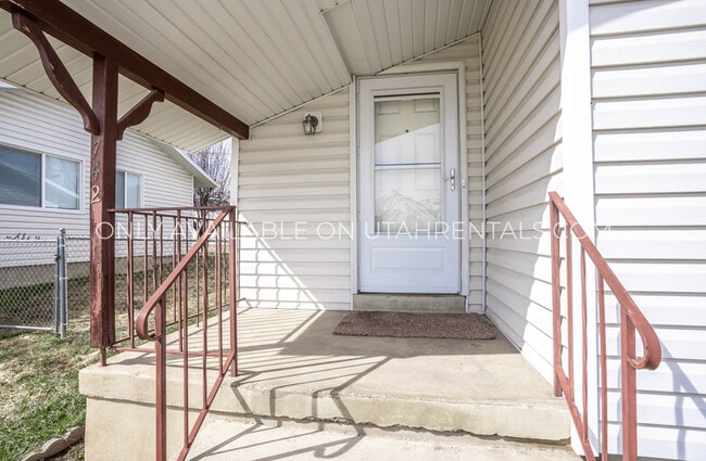 742 E 200 N in Payson, UT - Building Photo - Building Photo