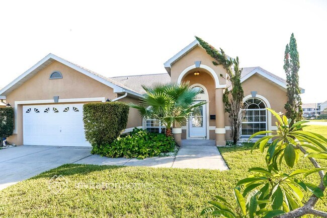 6380 25 Way S in St. Petersburg, FL - Building Photo - Building Photo