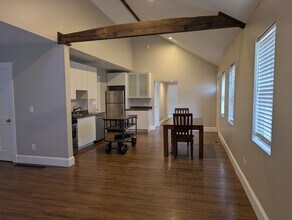 2484 W 10th St in Cleveland, OH - Building Photo - Building Photo