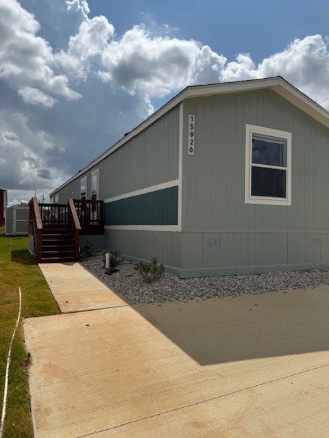 property at 15926 S Flores St