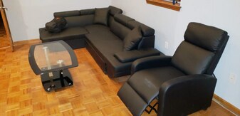 4155 Lake Mist Dr NW