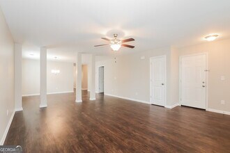 155 Rockingham Dr in Covington, GA - Building Photo - Building Photo