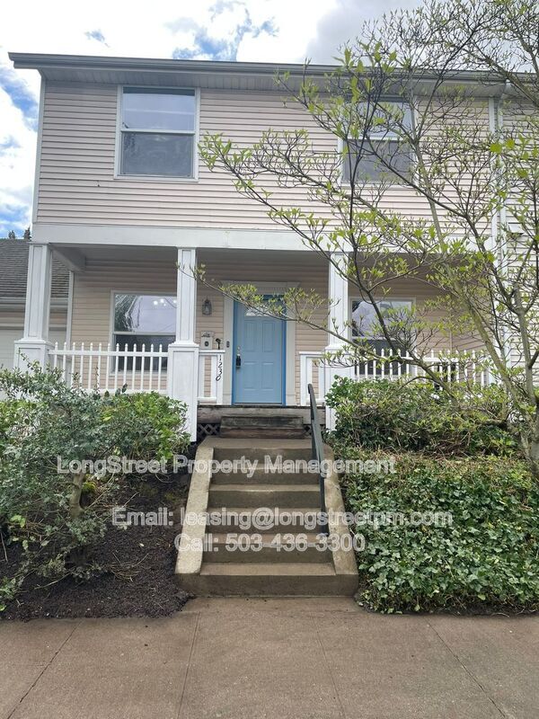 property at 1236 N Mason St
