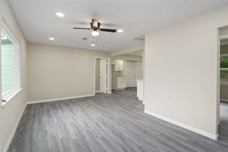 9409 Fairland Dr in Houston, TX - Building Photo - Building Photo