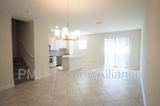 1213 Royal St. George Blvd in Davenport, FL - Building Photo - Building Photo