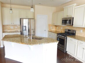 3038 Oakmere Rd in Waxhaw, NC - Building Photo - Building Photo
