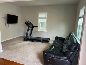 2010 Hemlock Ln in Seven Fields, PA - Building Photo - Building Photo