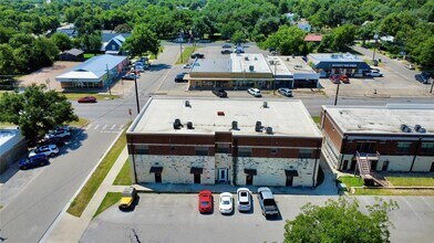 609 E University Ave in Georgetown, TX - Building Photo - Building Photo