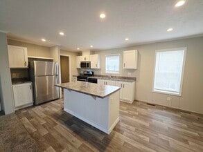 3708 Cedar Loop in Village of Clarkston, MI - Building Photo - Building Photo