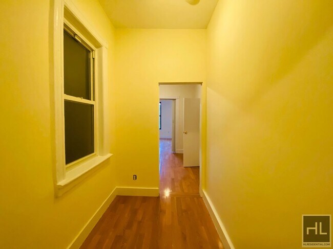 AMSTERDAM AVENUE in New York, NY - Foto de edificio - Building Photo