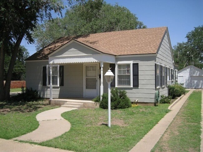 property at 2320 28th St