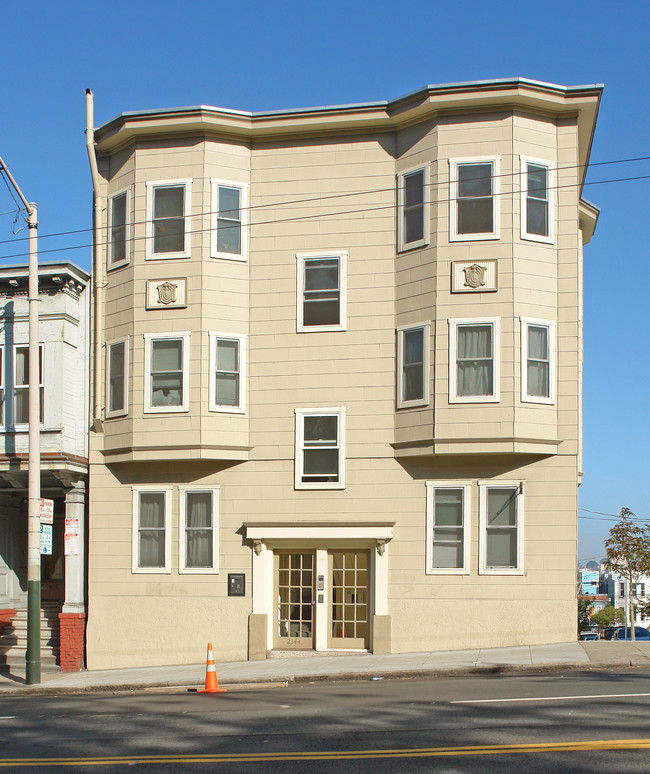 2344 Fulton St in San Francisco, CA - Building Photo - Building Photo