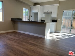 334 Stepney St in Inglewood, CA - Building Photo - Building Photo