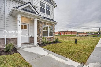 208 Ansley Wy in Lebanon, TN - Building Photo - Building Photo