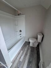 10 Grace St in Waterford, NY - Building Photo - Building Photo