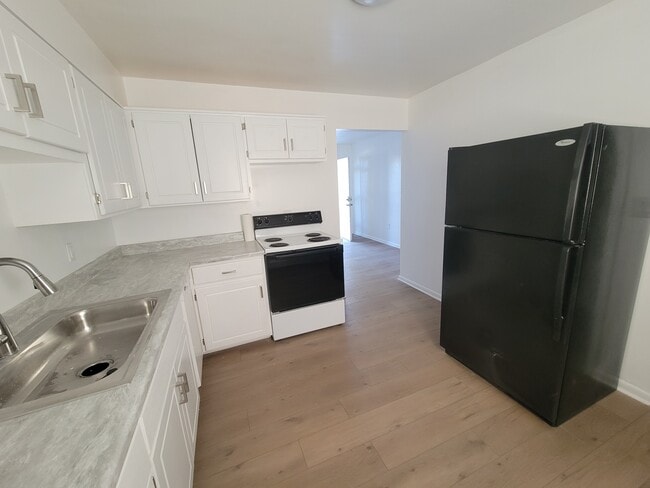 135 Mather Cir, Unit 33 in Brighton, CO - Foto de edificio - Building Photo