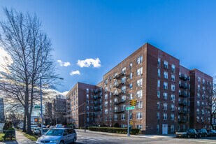 Emily Towers in Flushing, NY - Building Photo
