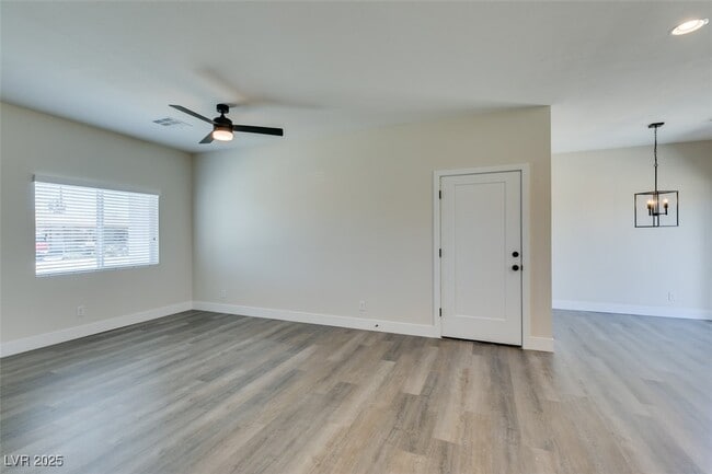 property at 1912 Carver Ave