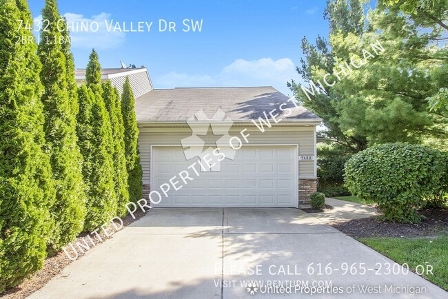 property at 7432 Chino Valley Dr SW